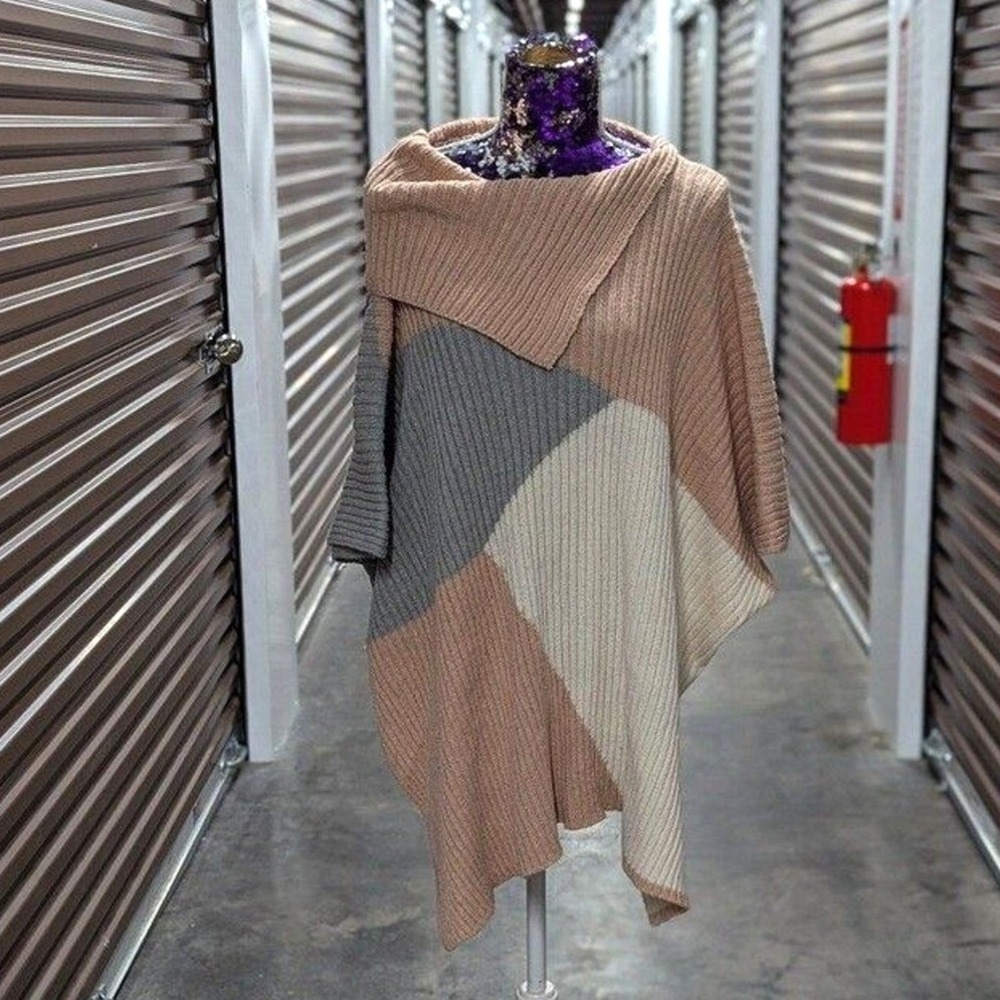 Quiet Luxury Coastal Colorblock Poncho Wrap Shawl Neutral Minimalist One Size